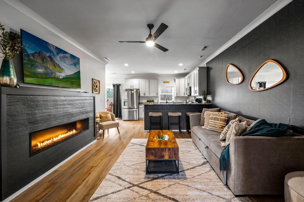*Dog Friendly*Modern Home-Minutes To Dollywood, Gatlinburg, Smoky Mountains & Pigeon Forge! Dış mekan fotoğraf