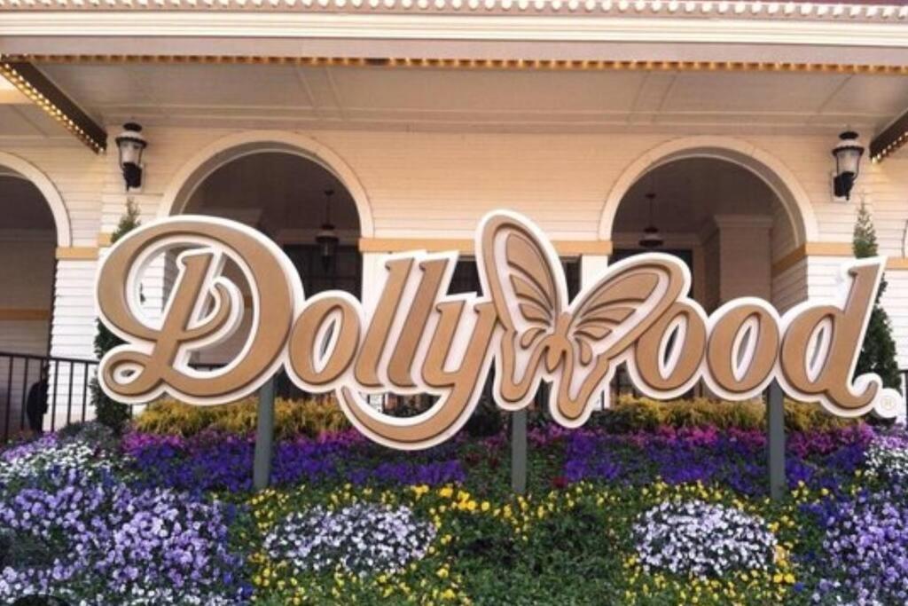 *Dog Friendly*Modern Home-Minutes To Dollywood, Gatlinburg, Smoky Mountains & Pigeon Forge! Dış mekan fotoğraf